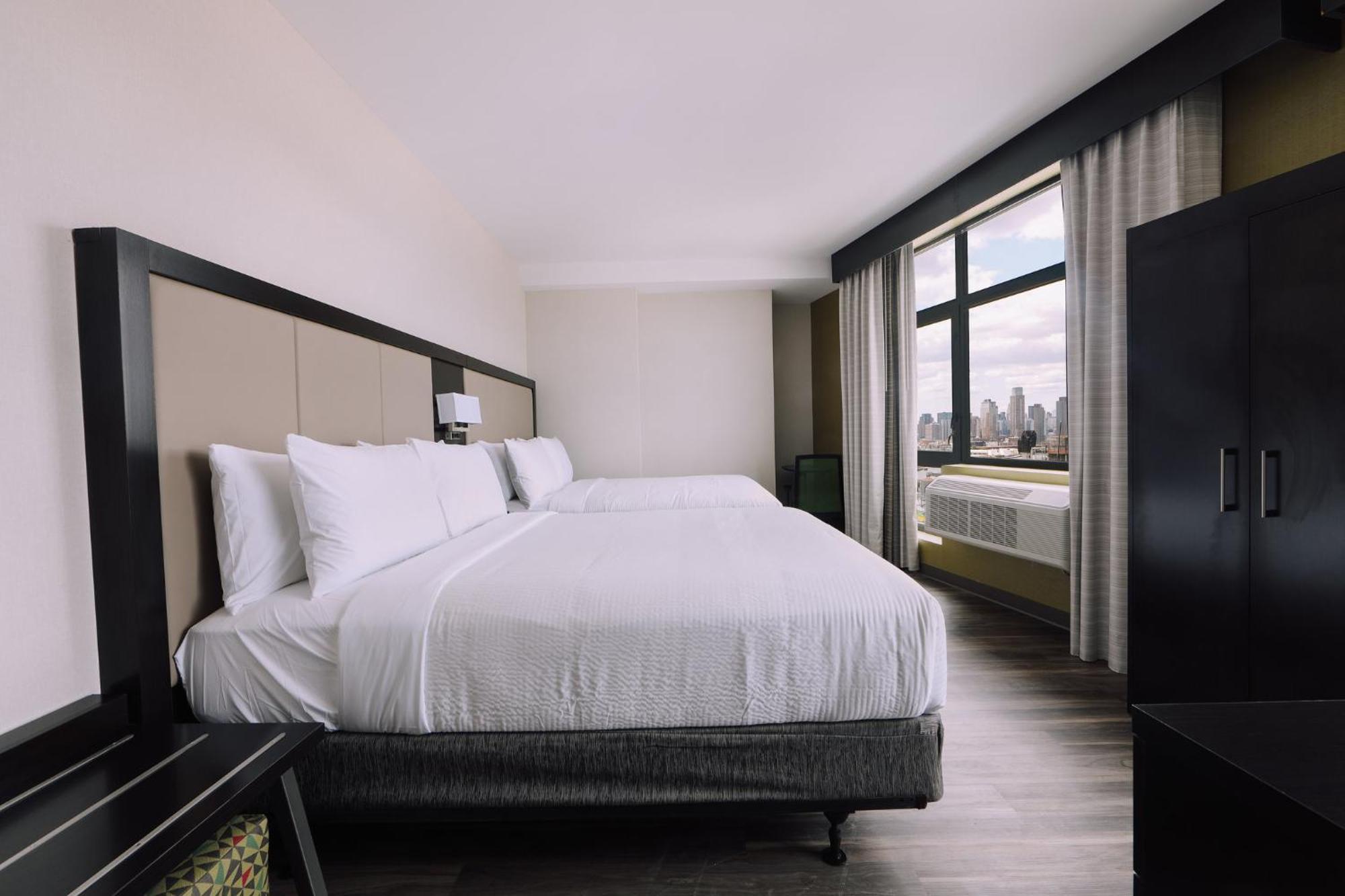 Holiday Inn Express Long Island City E - New York By Ihg Exterior foto